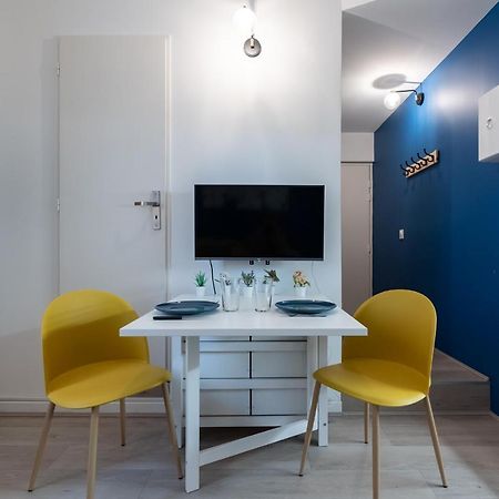 Studio Blue Confort , Proche Gare Part Dieu Apartment Villeurbanne Bagian luar foto