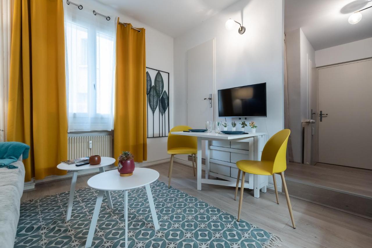 Studio Blue Confort , Proche Gare Part Dieu Apartment Villeurbanne Bagian luar foto